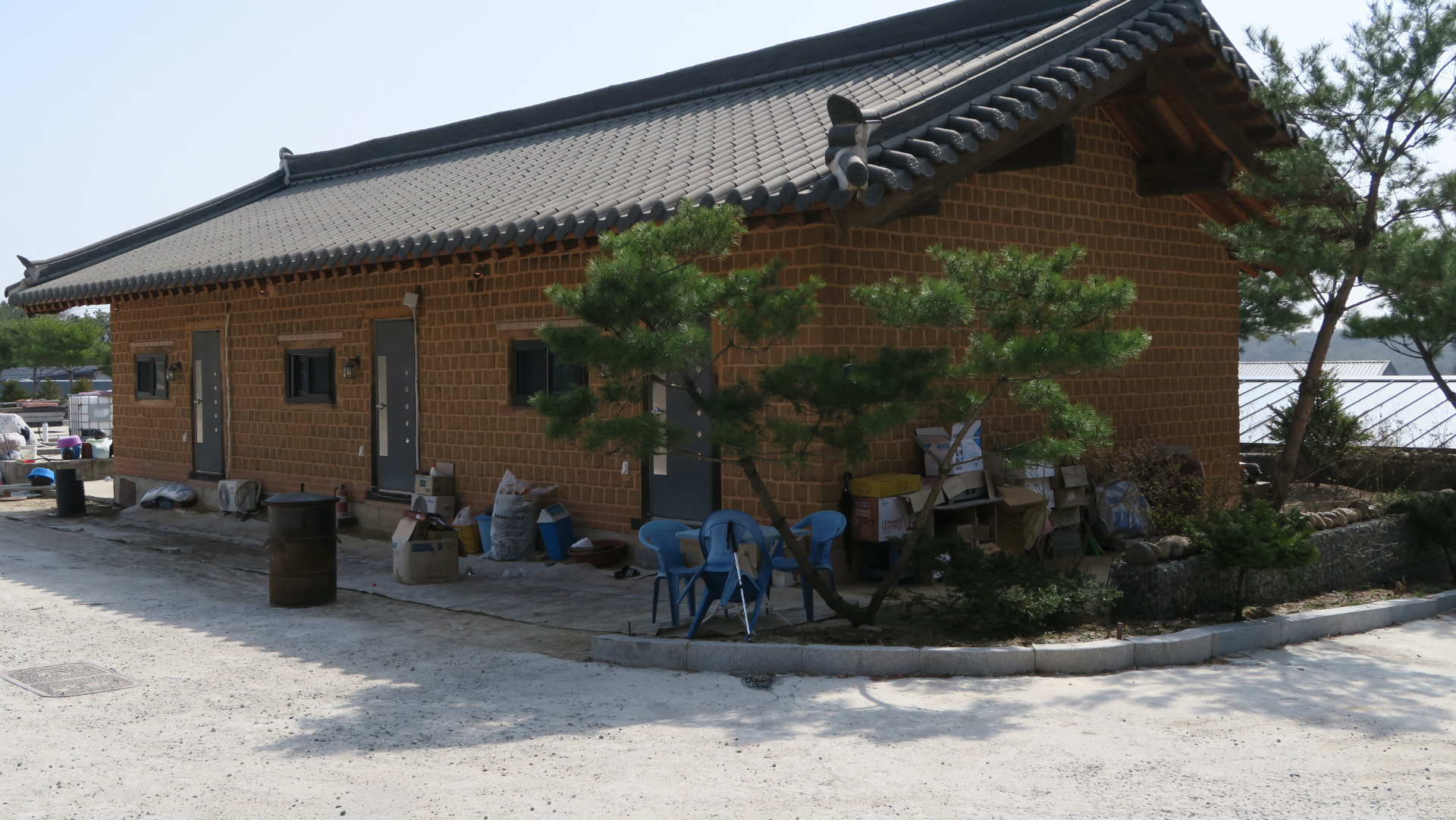 여주시  매룡동  흙벽돌집